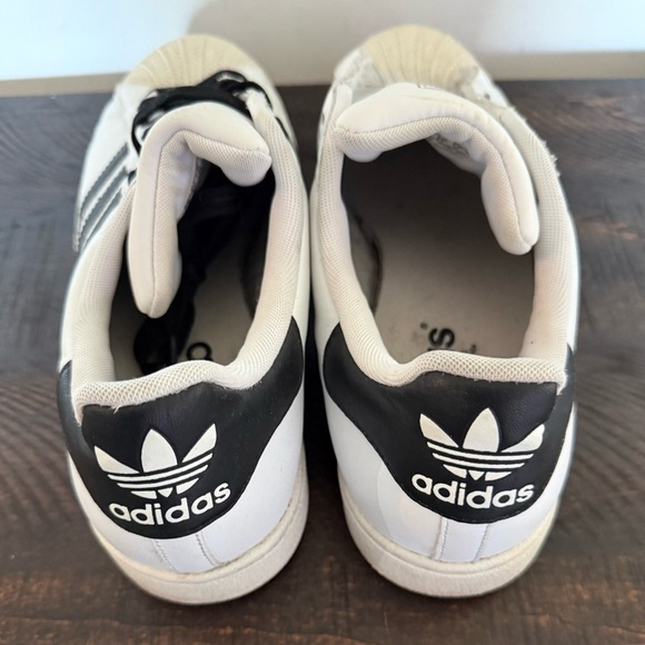 Adidas Original Superstar Vintage black and white size 10 - Picture 3 of 6